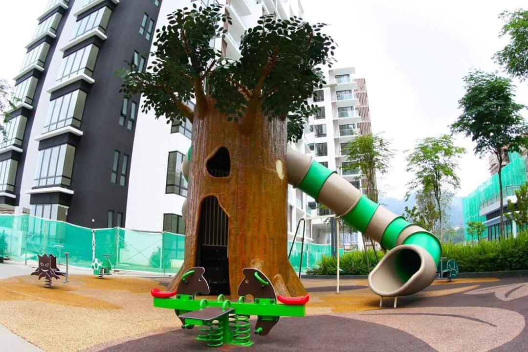 FAMILY COZY HOME @ MIDHILLS GENTING l 8 MINS TO GPO Genting Highlands Zewnętrze zdjęcie